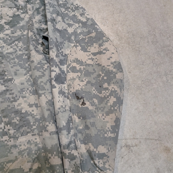 Gen III ECWCS Military Mens S Camo Jacket Extreme Cold/Wet Weather Flaws Goretex - Picture 2 of 9